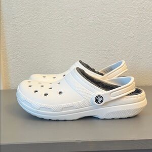 CROCS women’s White Slippers with Gray Lining